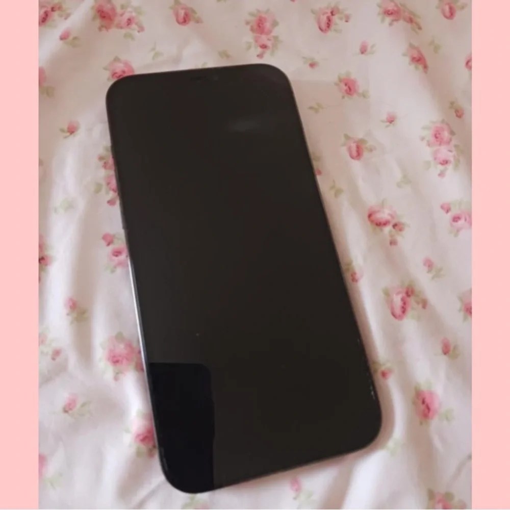 Iphone Pro 12 Max factory reset unlocked 128GB